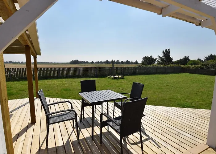 Awesome In Harboore With Kitchen Prázdninový dům